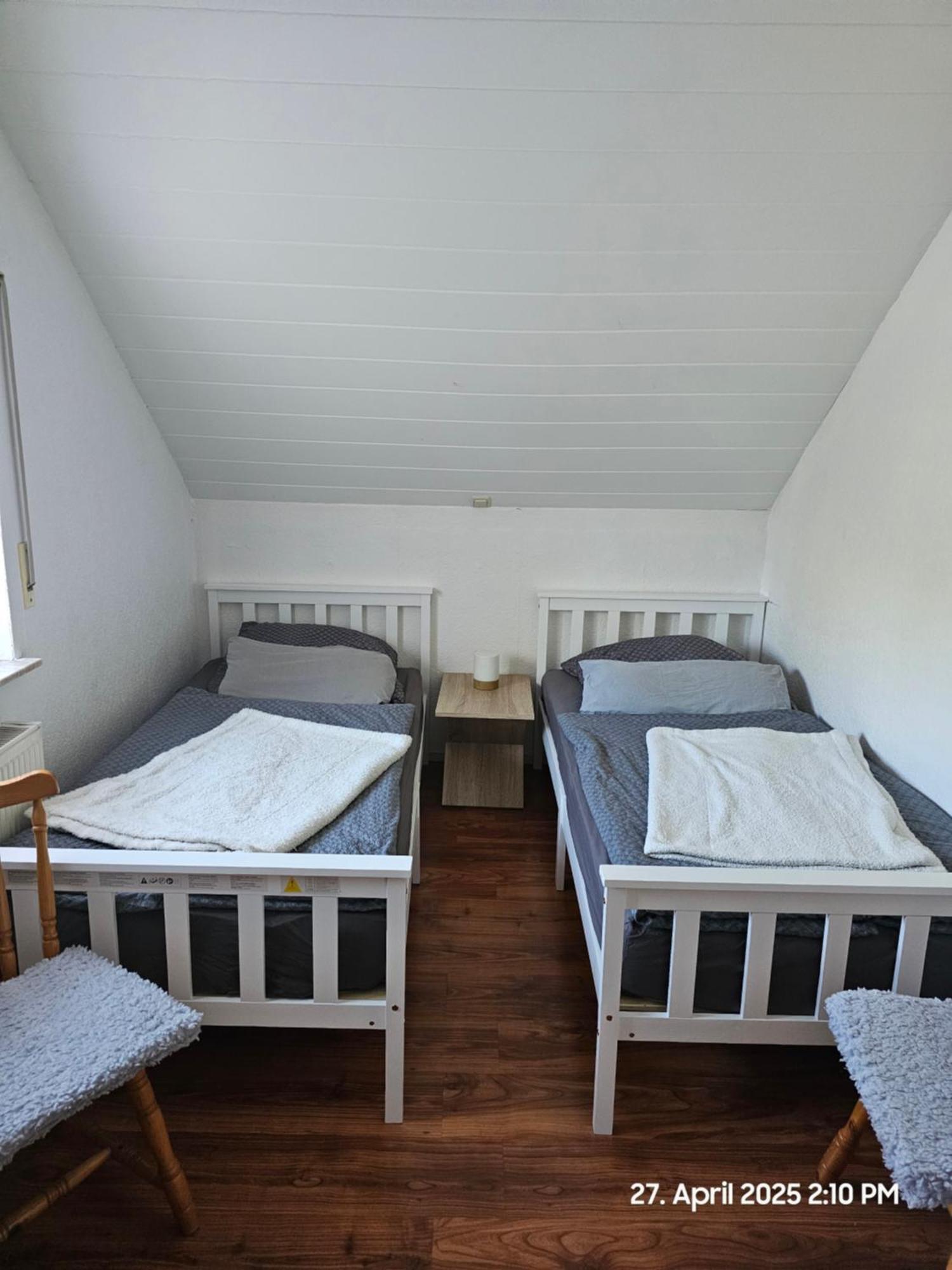 Zur Langen Heide Apartment Hildburghausen Bagian luar foto